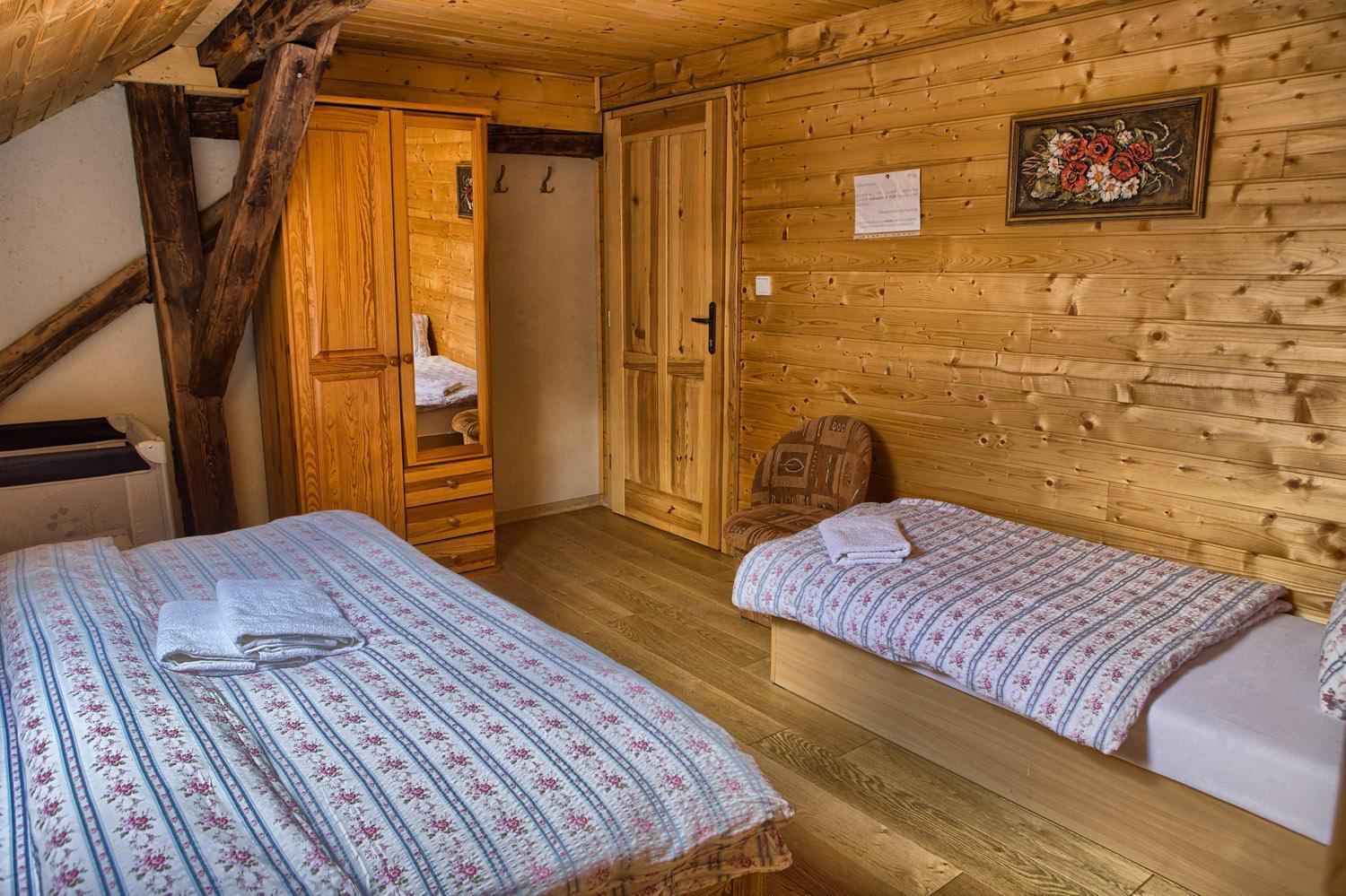 Penzion Zbojnicky Halas Tisovec Экстерьер фото
